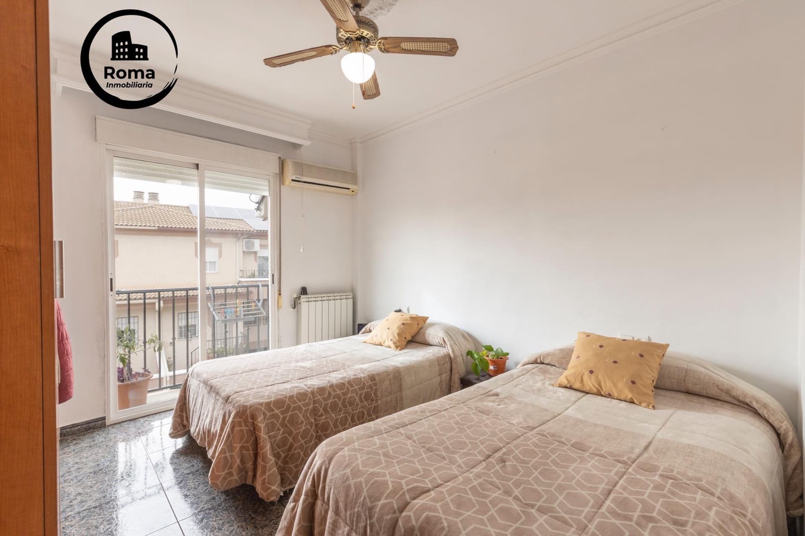 4 soverom Kjedet enebolig til salgs i Atarfe med garasje - € 299 000 (Ref: 9773222)