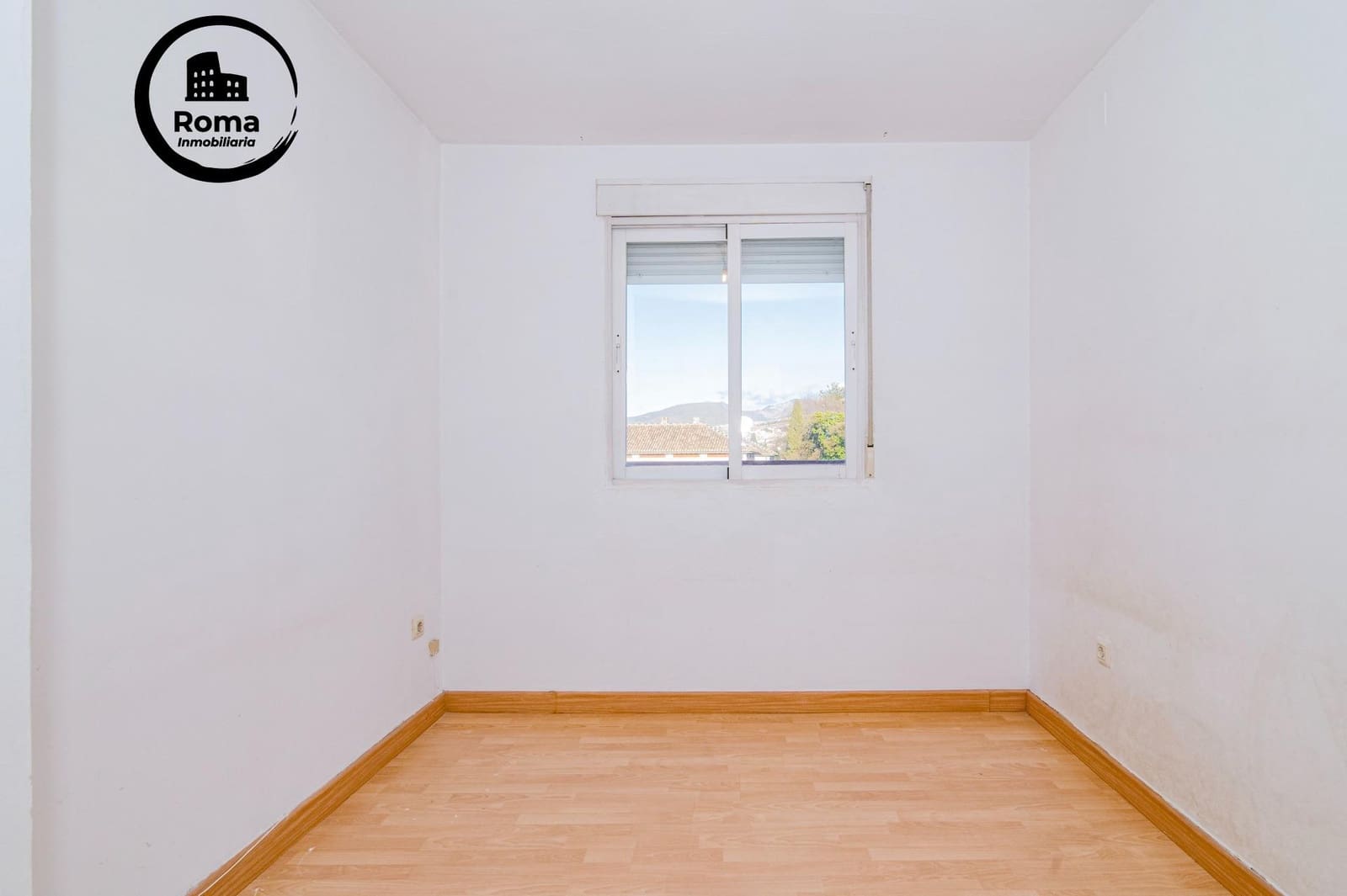 2 camera da letto Attico in vendita in La Zubia con piscina garage - 200.000 € (Rif: 9778291)