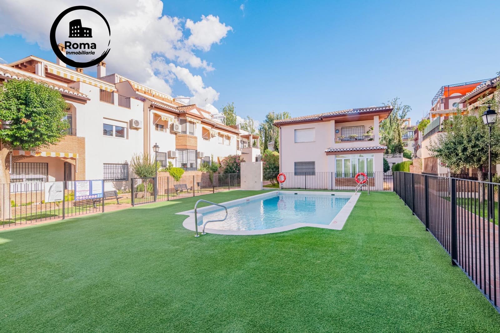 2 camera da letto Attico in vendita in La Zubia con piscina garage - 200.000 € (Rif: 9778291)