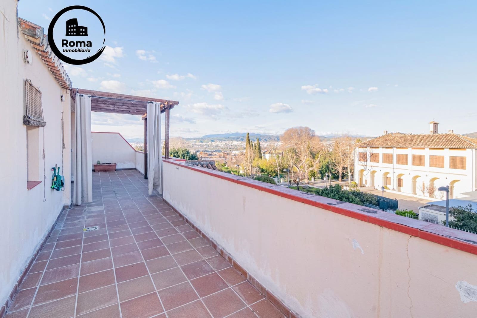 2 camera da letto Attico in vendita in La Zubia con piscina garage - 200.000 € (Rif: 9778291)