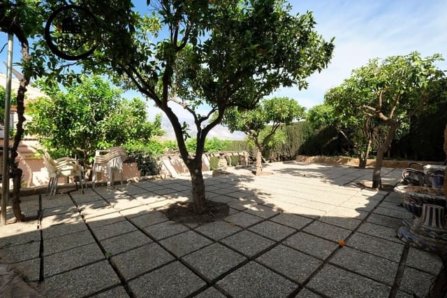 5 chambre Finca/Maison de Campagne à vendre à Padul avec piscine garage - 350 000 € (Ref: 9778294)