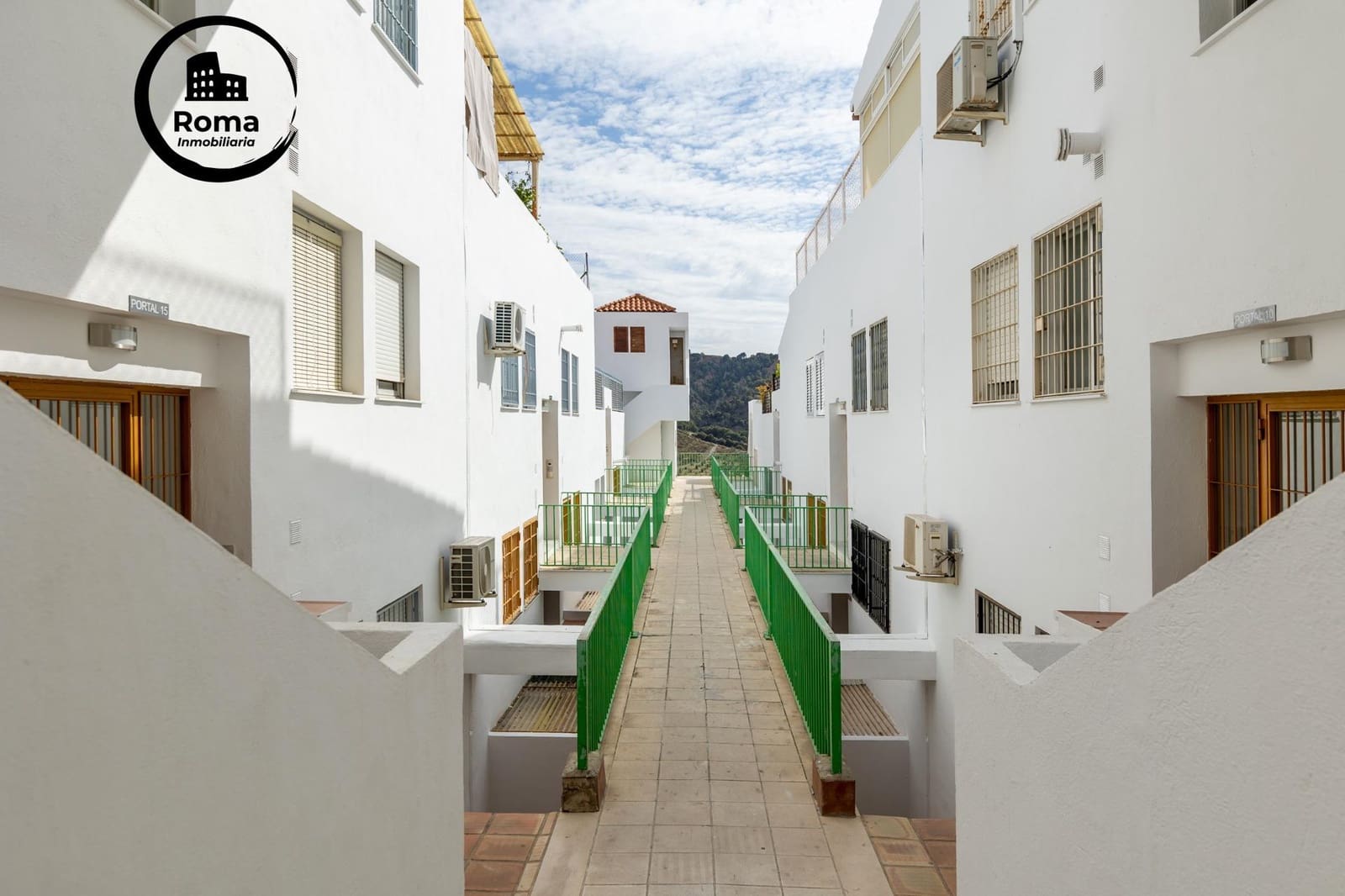 2 bedroom Flat for sale in Cenes de la Vega - € 90,000 (Ref: 9780708)