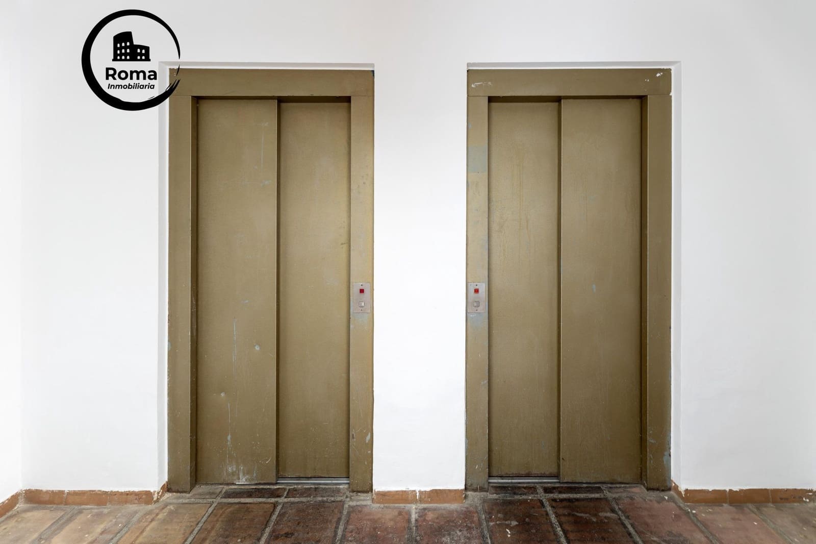 2 bedroom Flat for sale in Cenes de la Vega - € 90,000 (Ref: 9780708)