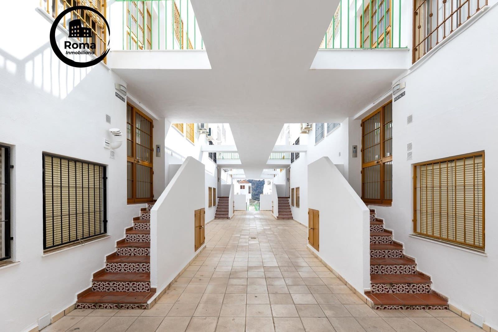 2 bedroom Flat for sale in Cenes de la Vega - € 90,000 (Ref: 9780708)