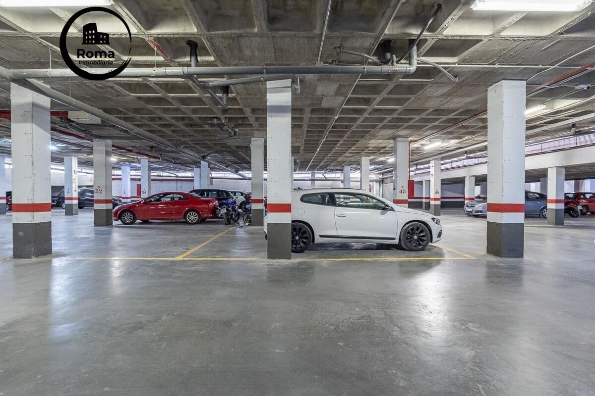 2 bedroom Flat for sale in Las Gabias with pool garage - € 154,900 (Ref: 9785047)