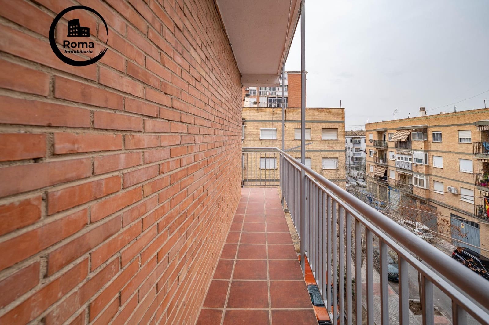 3 Zimmer Wohnung zu verkaufen in Granada Stadt - 238.000 € (Ref: 9788516)