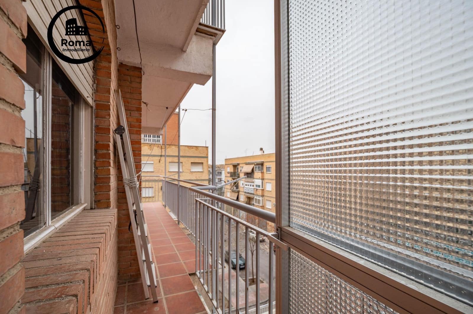 3 Zimmer Wohnung zu verkaufen in Granada Stadt - 238.000 € (Ref: 9788516)