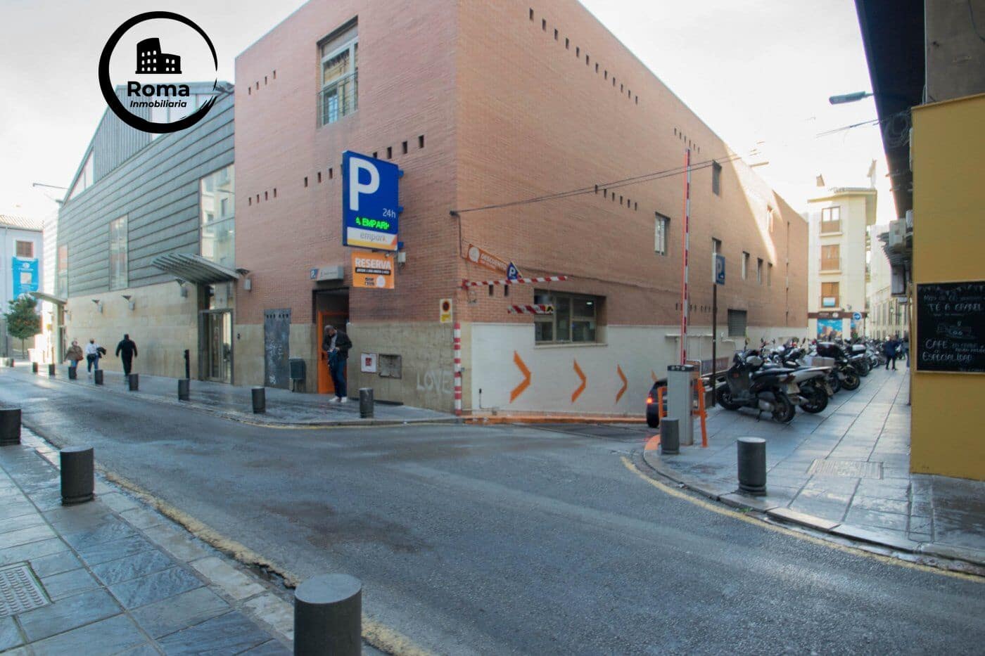 Commerciale in vendita in Granada citta - 235.000 € (Rif: 9791175)