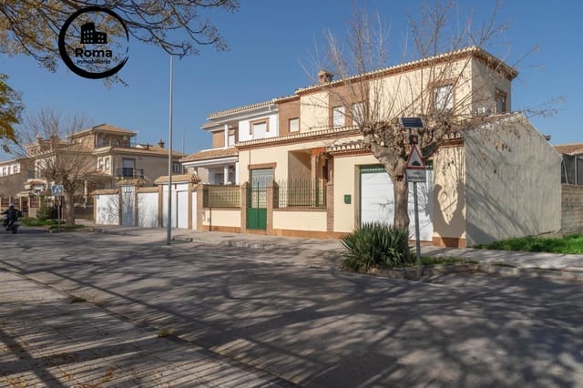 5 soverom Villa til salgs i Santa Fe med svømmebasseng garasje - € 450 000 (Ref: 9791177)