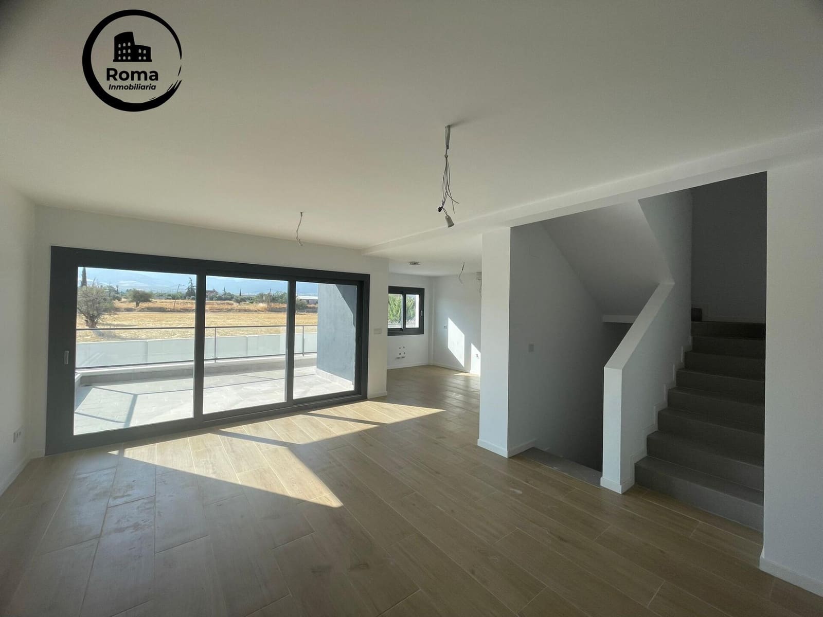 5 soveværelse Villa til salg i Alhendin med swimmingpool garage - € 450.000 (Ref: 9791178)