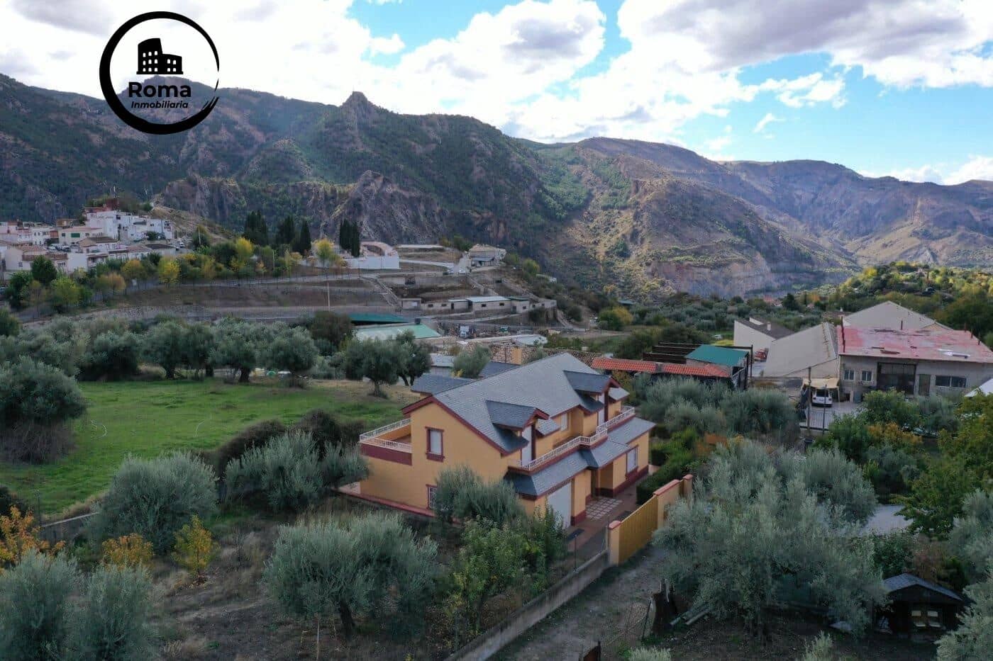 5 chambre Villa/Maison à vendre à Guejar Sierra avec piscine - 314 900 € (Ref: 9791181)