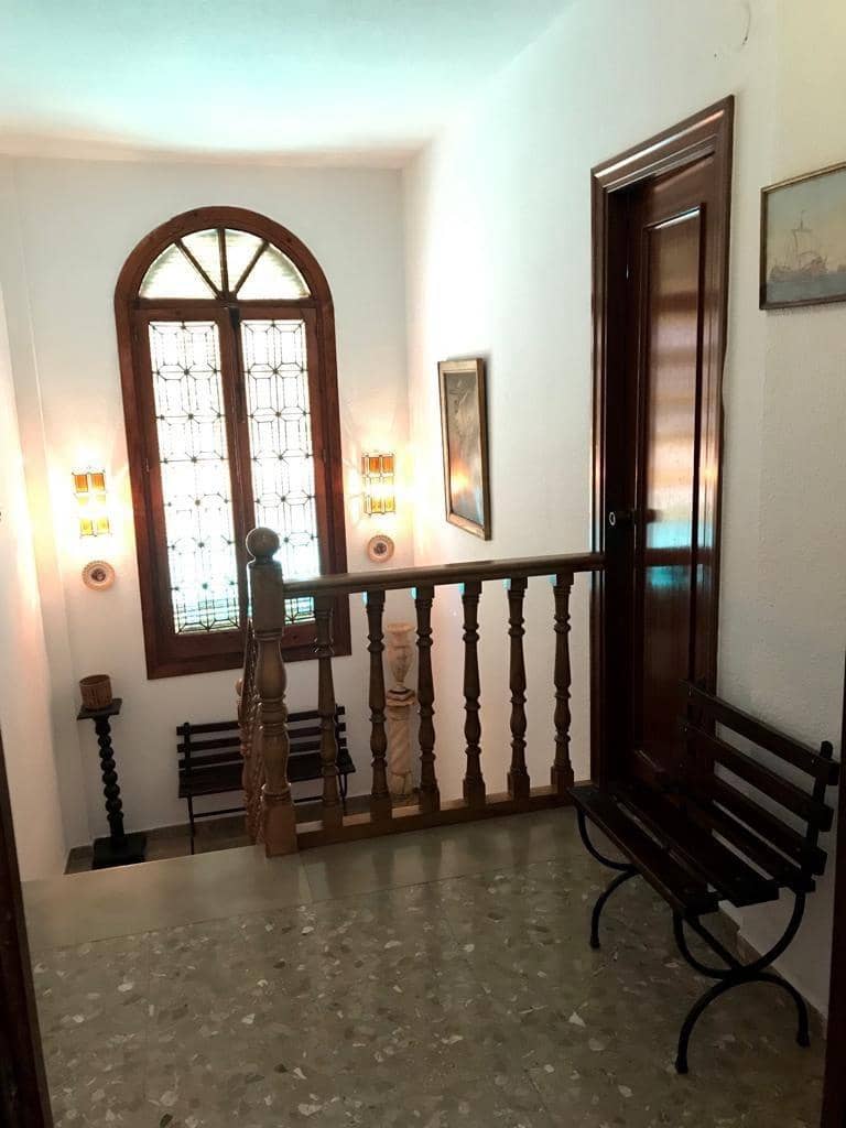 5 quarto Moradia para venda em La Zubia com garagem - 460 000 € (Ref: 9791182)