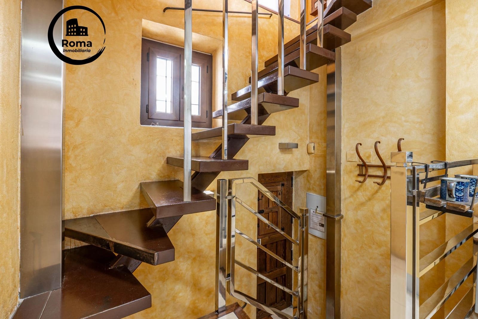 4 slaapkamer Huis te koop in Granada stad - € 670.000 (Ref: 9791190)