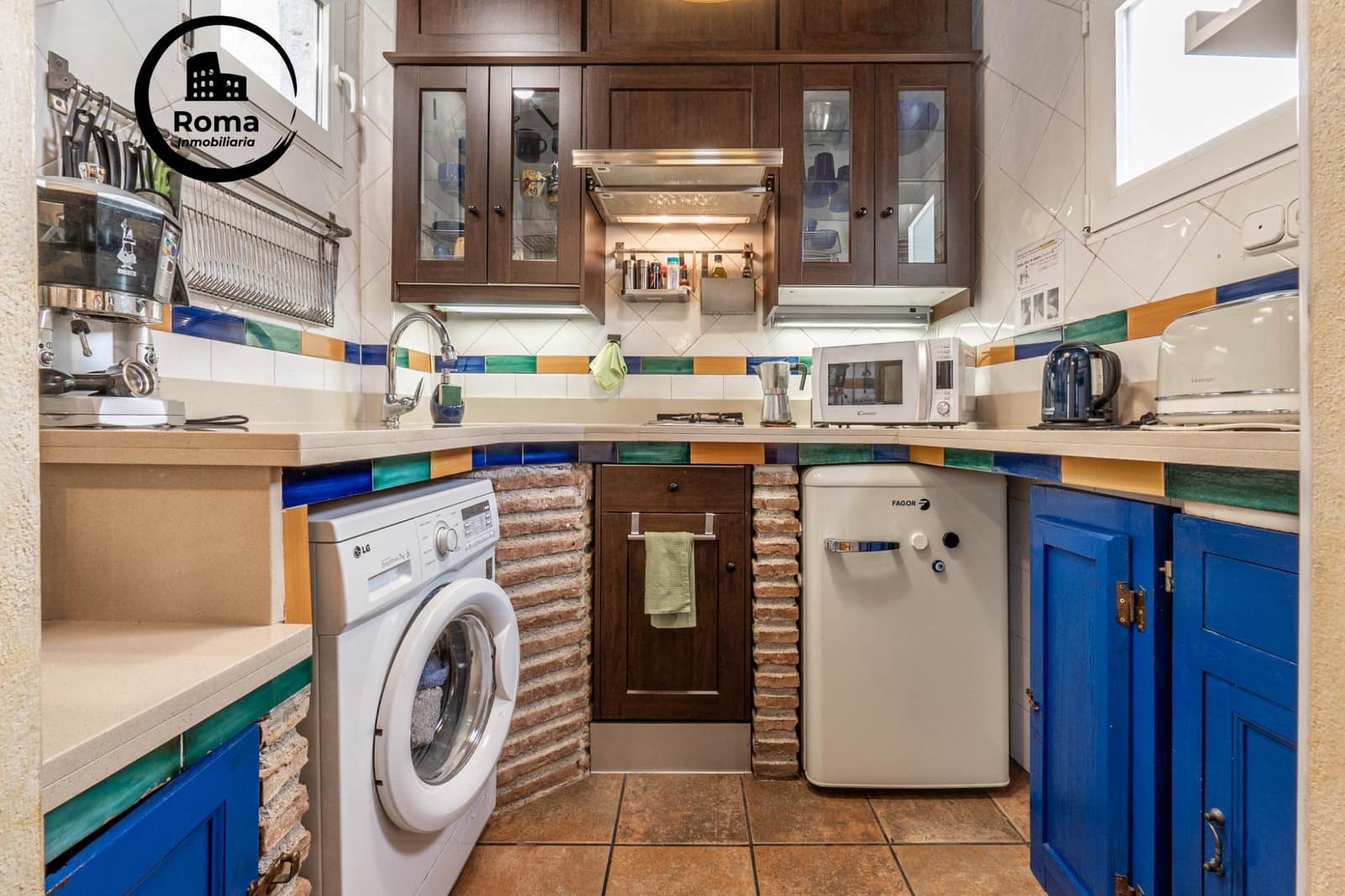 4 slaapkamer Huis te koop in Granada stad - € 670.000 (Ref: 9791190)