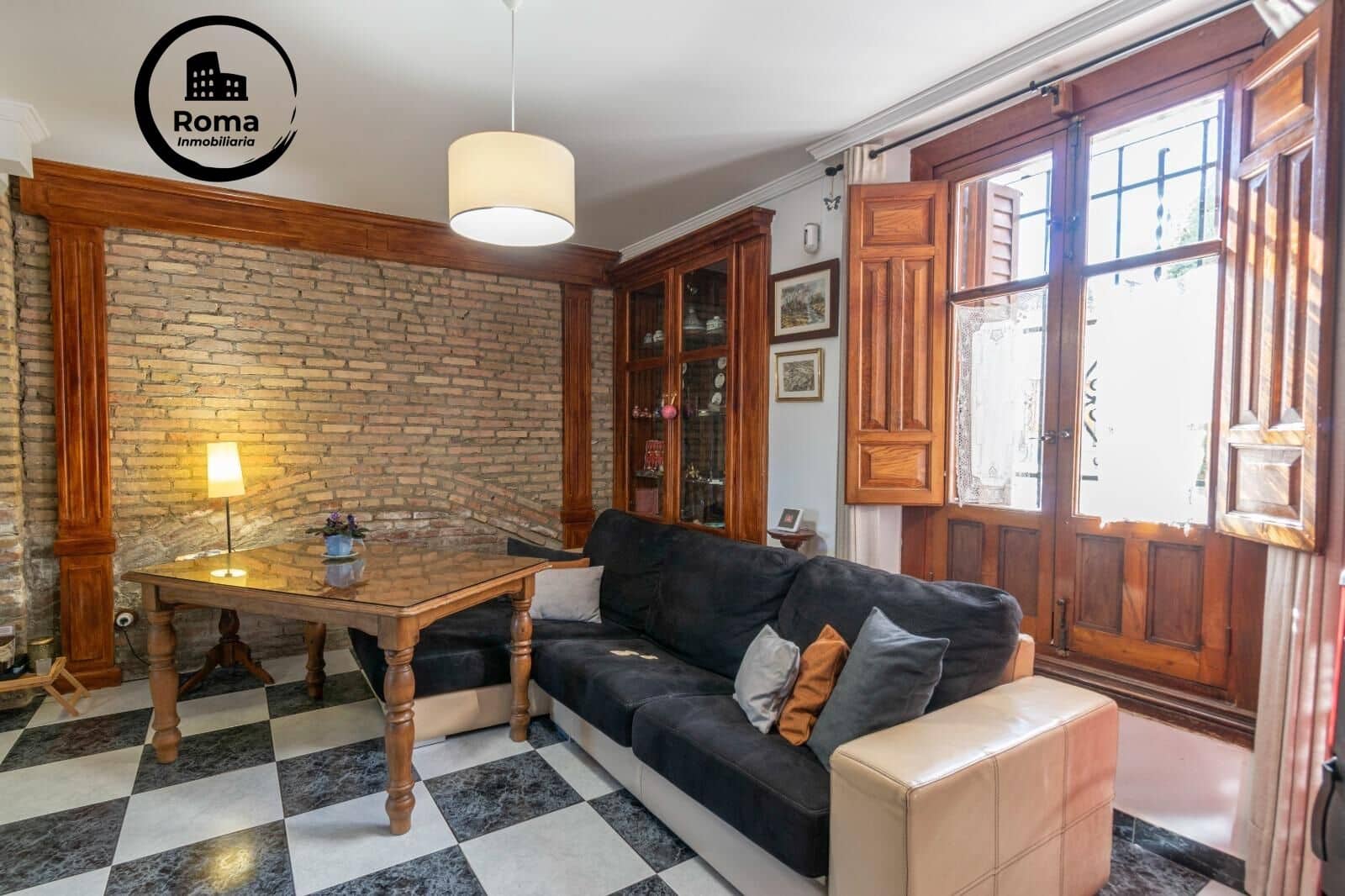 5 camera da letto Villa in vendita in Granada citta con piscina - 350.000 € (Rif: 9791193)