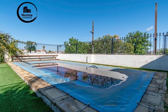 5 camera da letto Villa in vendita in Granada città con piscina - 350.000 € (Rif: 9791193)