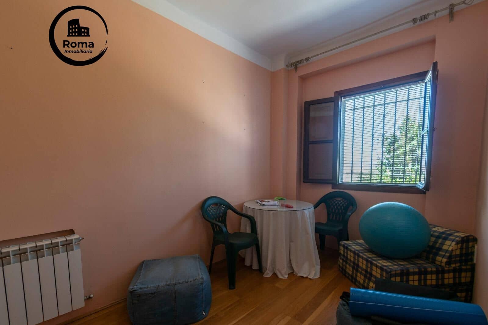 5 camera da letto Villa in vendita in Granada citta con piscina - 350.000 € (Rif: 9791193)