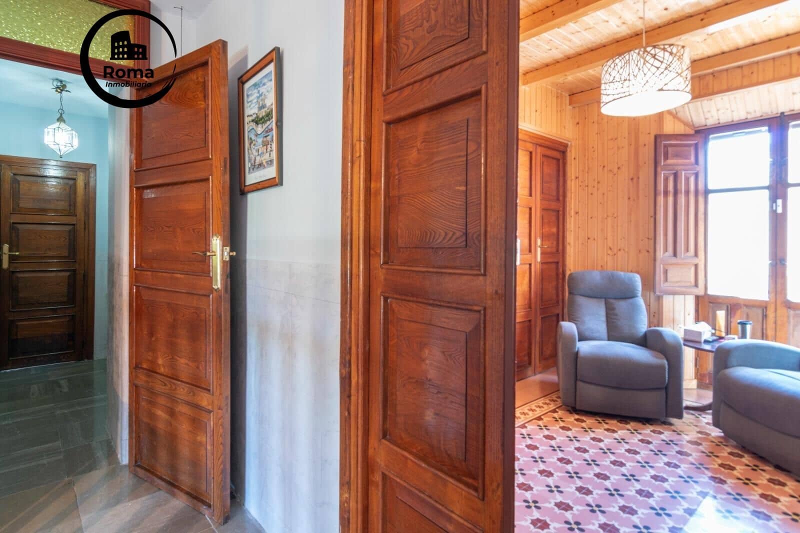 5 camera da letto Villa in vendita in Granada citta con piscina - 350.000 € (Rif: 9791193)