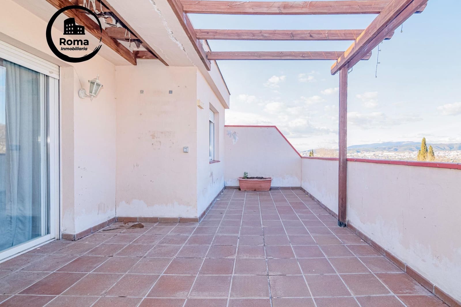 2 soverom Penthouse til salgs i La Zubia med svømmebasseng garasje - € 200 000 (Ref: 9794808)