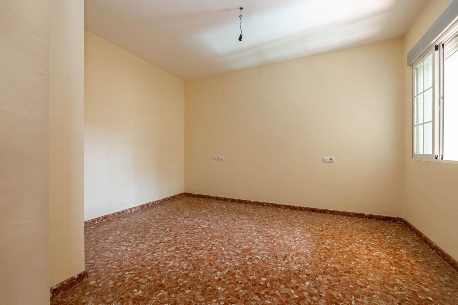 1 slaapkamer Appartement te koop in Las Gabias - € 102.000 (Ref: 9794812)