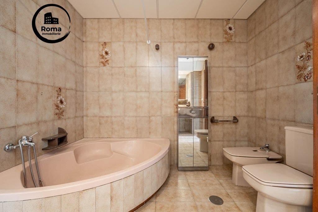 1 chambre Appartement à vendre à Grenade ville avec garage - 305 000 € (Ref: 9799403)