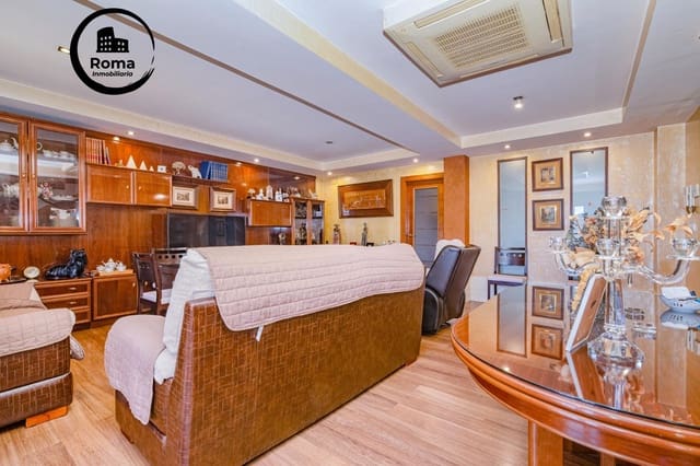 6 sovrum Radhus till salu i Granada stad - 385 000 € (Ref: 9804460)