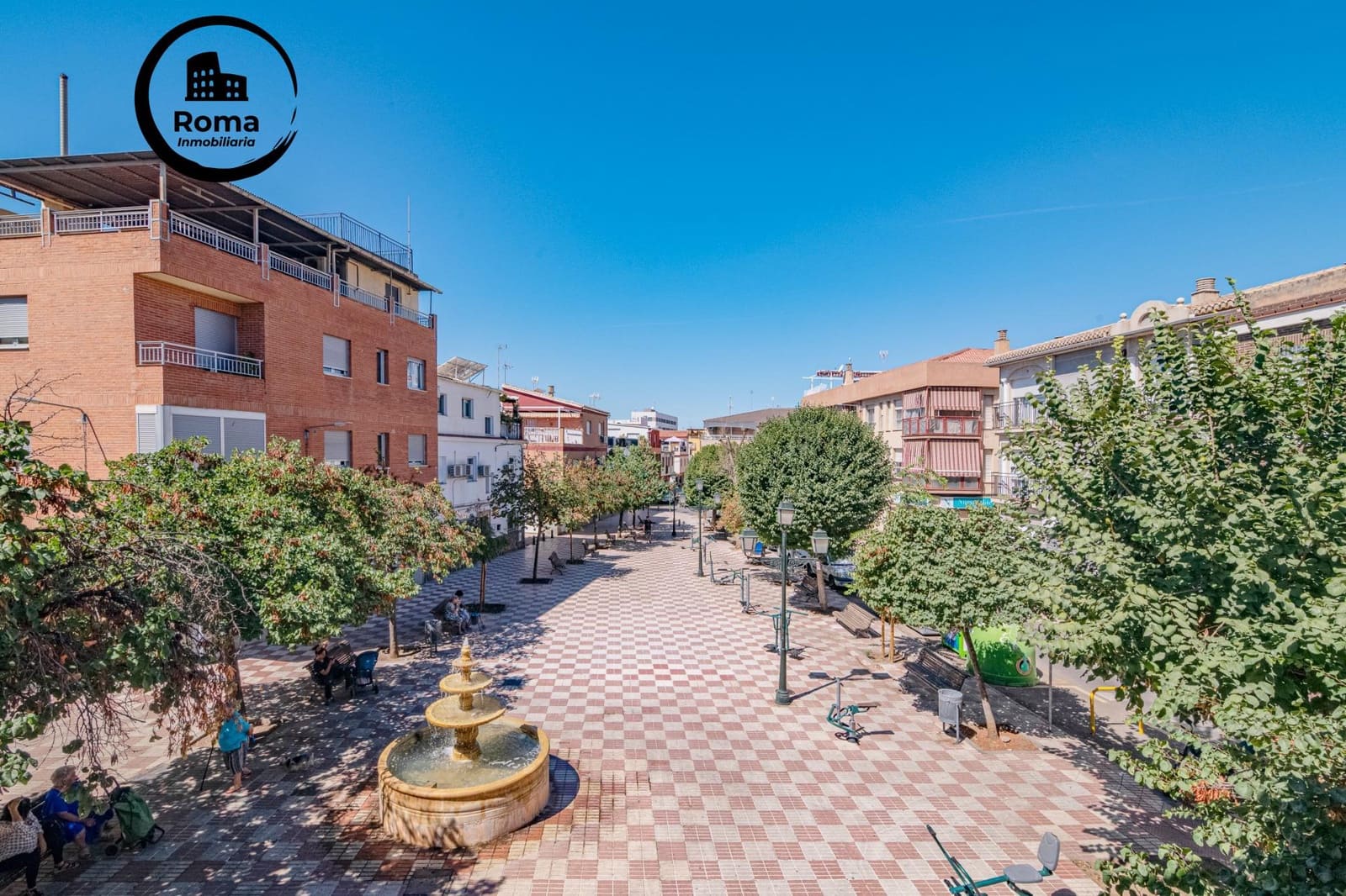 6 sovrum Radhus till salu i Granada stad - 385 000 € (Ref: 9804460)