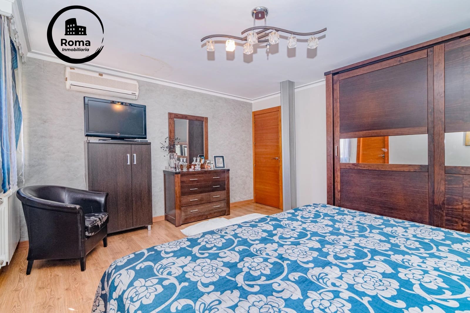 6 sovrum Radhus till salu i Granada stad - 385 000 € (Ref: 9804460)