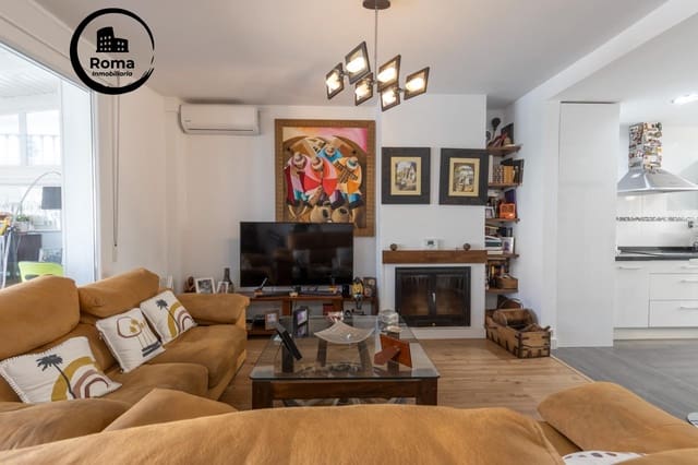 Adosado de 4 habitaciones en Zaidin, Granada ciudad en venta con piscina garaje - 435.000 € (Ref: 9804464)