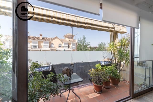 Adosado de 4 habitaciones en Zaidin, Granada ciudad en venta con piscina garaje - 435.000 € (Ref: 9804464)