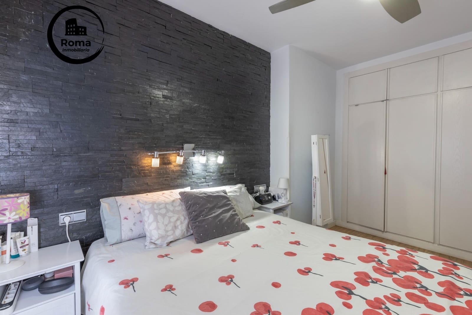 Adosado de 4 habitaciones en Granada ciudad en venta con piscina garaje - 435.000 € (Ref: 9804464)