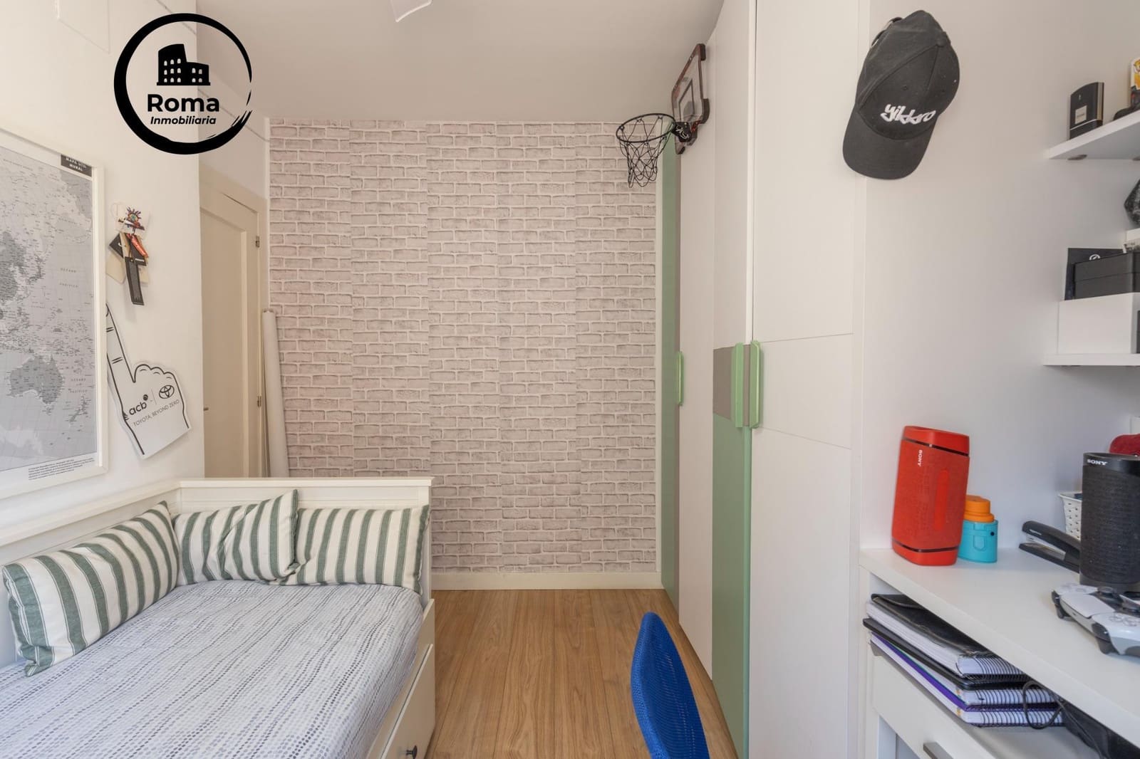 Adosado de 4 habitaciones en Granada ciudad en venta con piscina garaje - 435.000 € (Ref: 9804464)