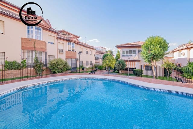2 bedroom Penthouse for sale in La Zubia with pool garage - € 200,000 (Ref: 9804466)