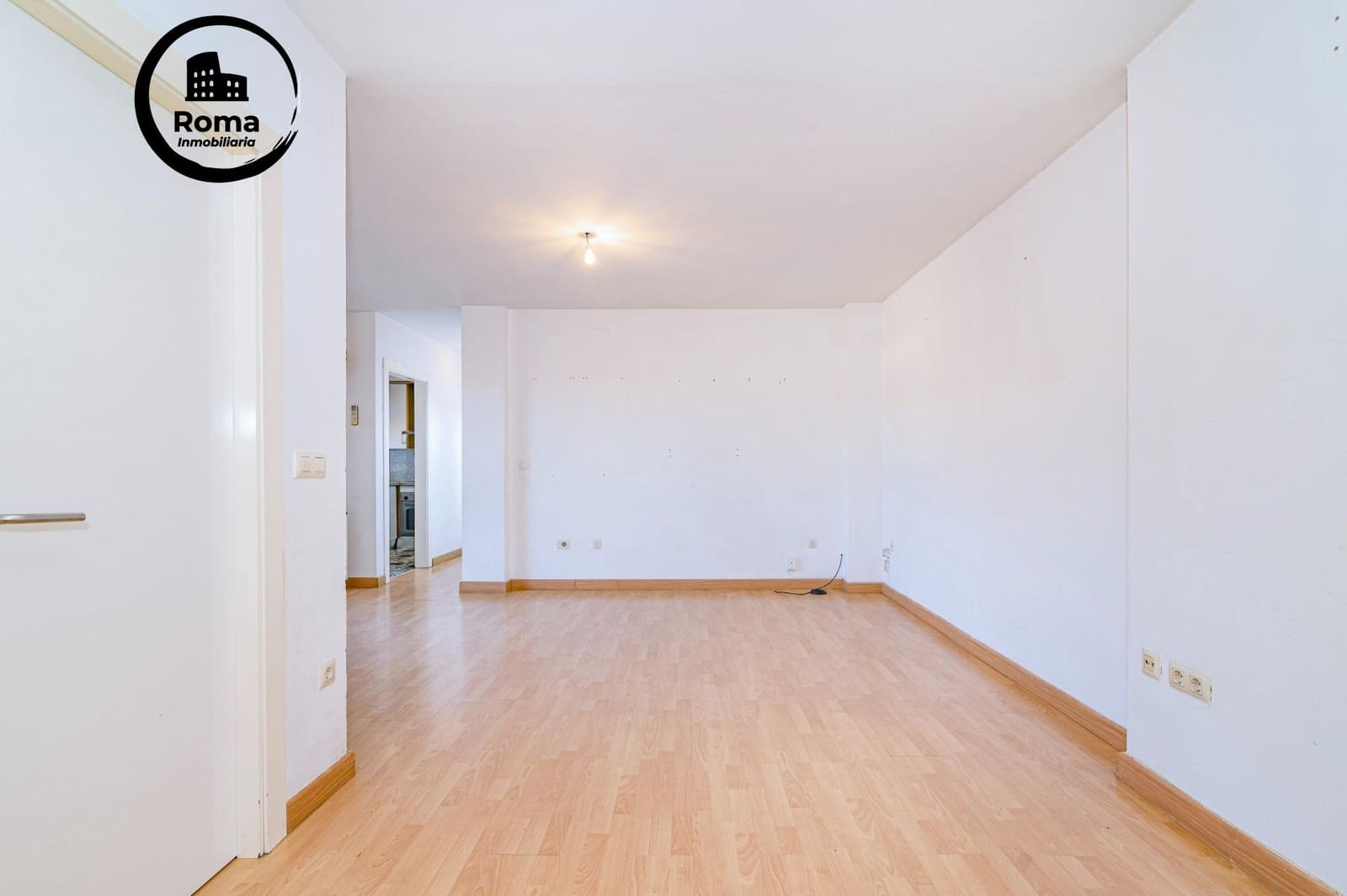 2 bedroom Penthouse for sale in La Zubia with pool garage - € 200,000 (Ref: 9804466)