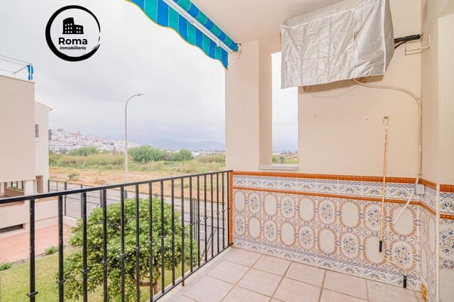 3 bedroom Flat for sale in Salobreña with pool - € 285,000 (Ref: 9804469)