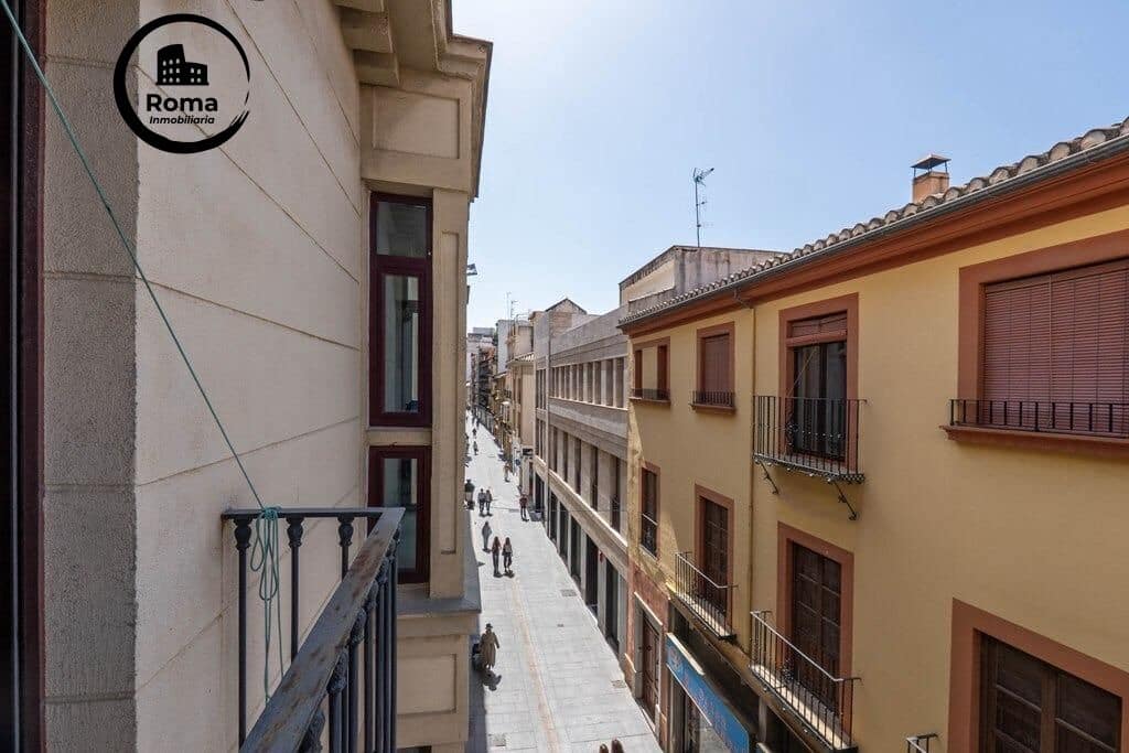 1 slaapkamer Flat te koop in Granada stad met garage - € 305.000 (Ref: 9804472)
