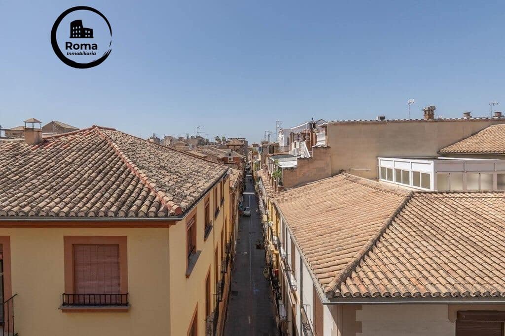 1 slaapkamer Flat te koop in Granada stad met garage - € 305.000 (Ref: 9804472)