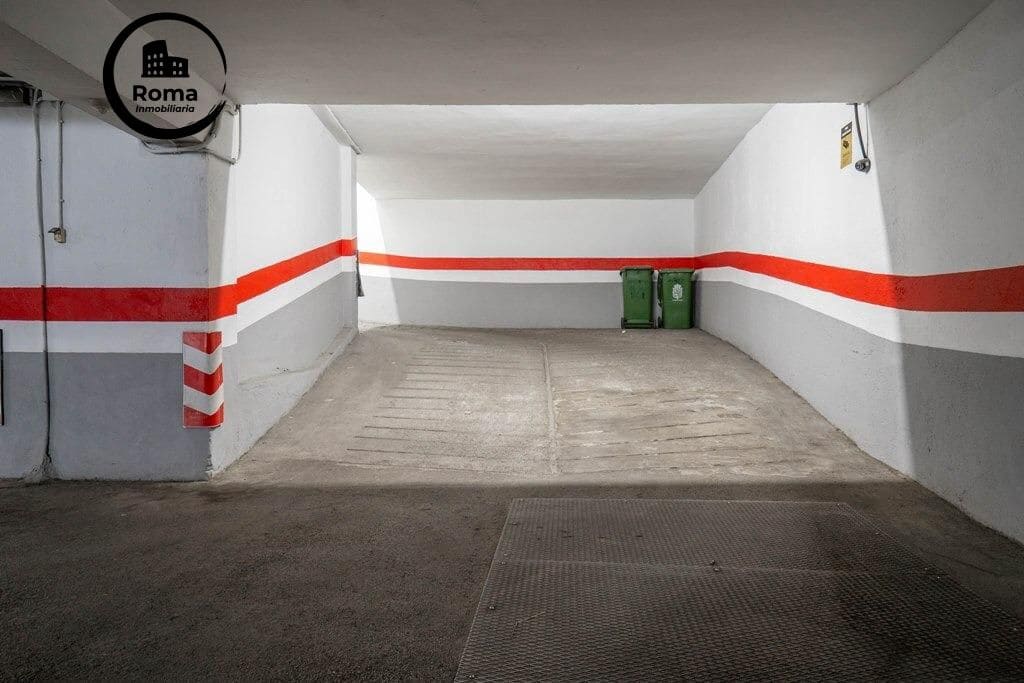 1 slaapkamer Flat te koop in Granada stad met garage - € 305.000 (Ref: 9804472)