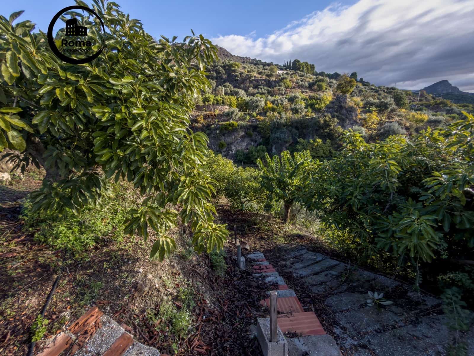 Finca/Casa Rural de 1 habitación en Los Guajares en venta con garaje - 89.900 € (Ref: 9804473)