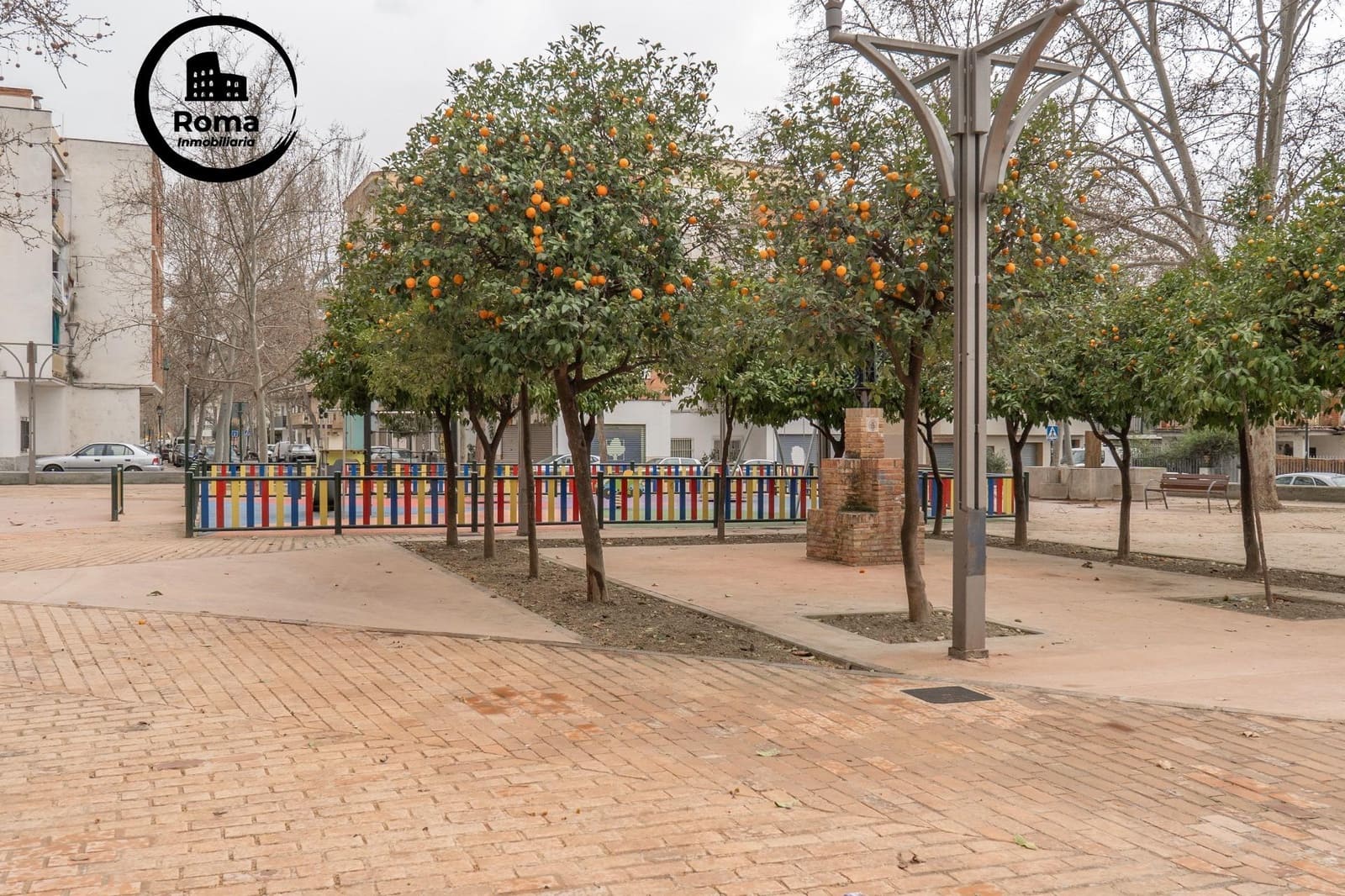 6 slaapkamer Huis te koop in Granada stad - € 270.000 (Ref: 9804481)