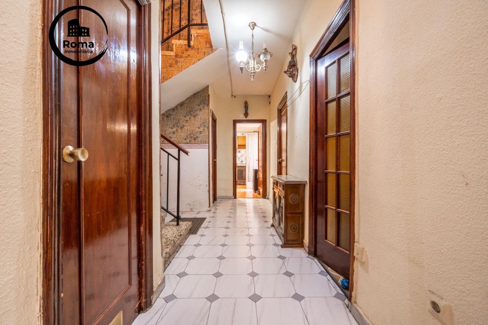 6 slaapkamer Huis te koop in Granada stad - € 270.000 (Ref: 9804482)