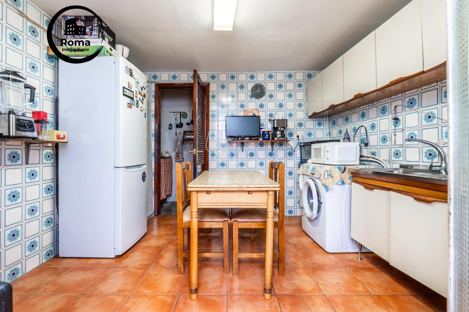 6 slaapkamer Huis te koop in Granada stad - € 270.000 (Ref: 9804482)