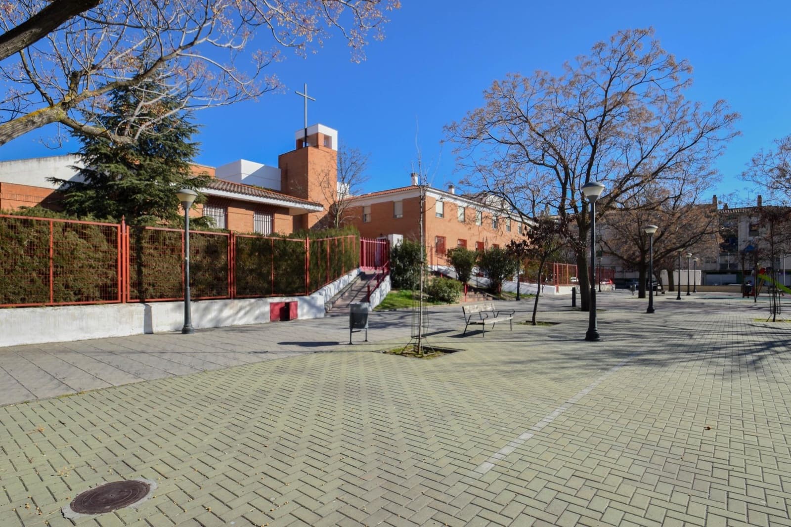 Garaje en Granada ciudad en venta - 6.000 € (Ref: 9806583)