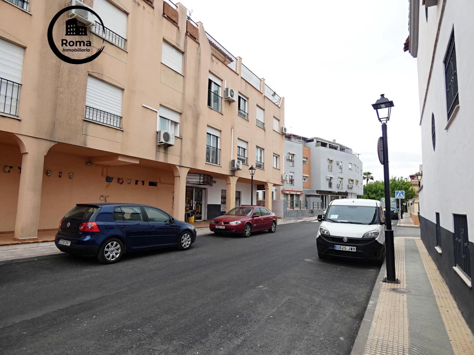 3 Zimmer Wohnung zu verkaufen in Atarfe mit Garage - 155.000 € (Ref: 9808105)