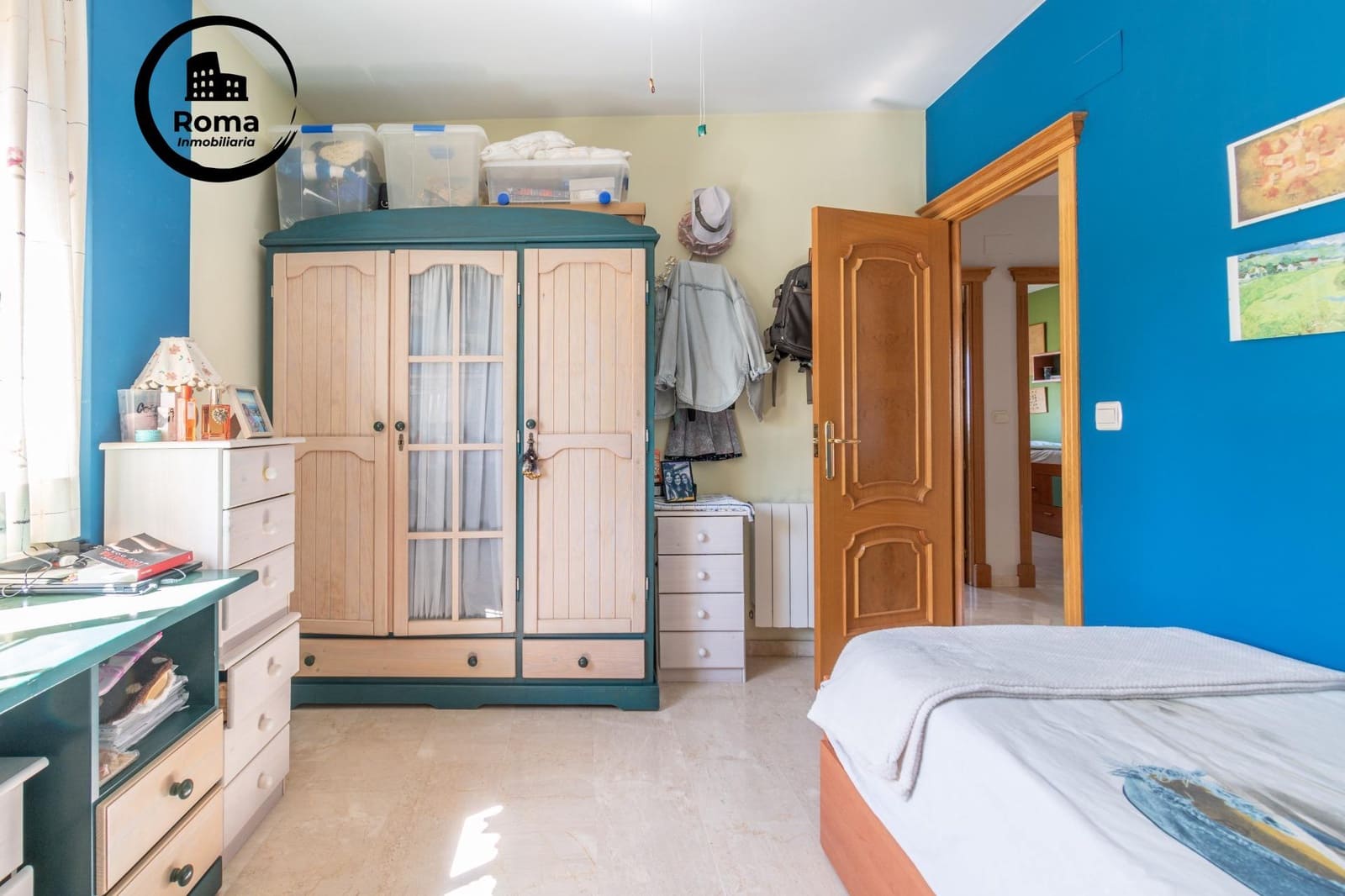 4 Zimmer Villa zu verkaufen in La Zubia mit Pool Garage - 380.000 € (Ref: 9808111)