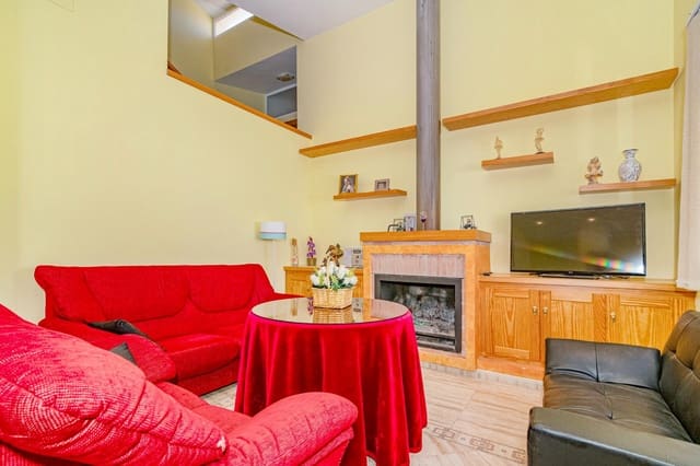 5 bedroom Villa for sale in Tocon, Illora with pool garage - € 210,000 (Ref: 9808112)