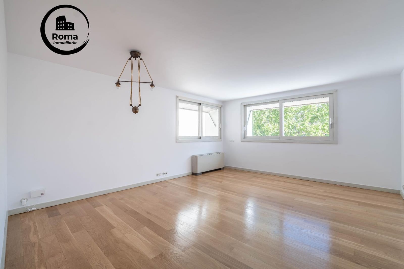 3 bedroom Flat for sale in Granada city - € 950,000 (Ref: 9808113)