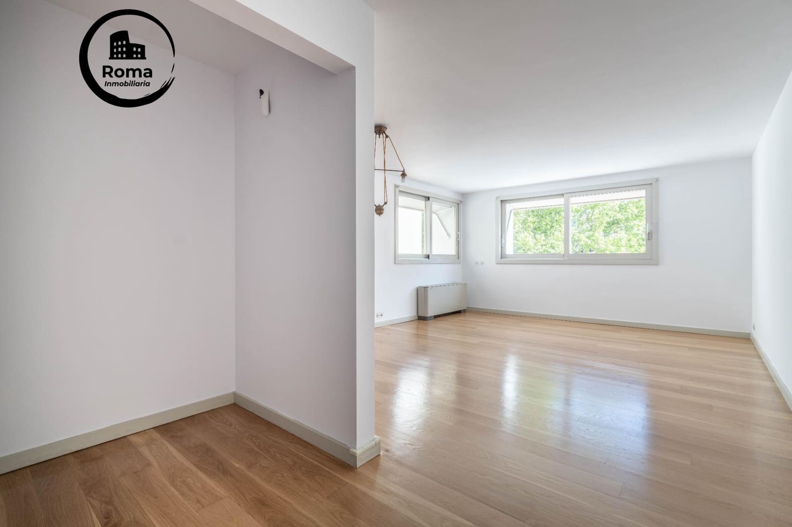 3 bedroom Flat for sale in Granada city - € 950,000 (Ref: 9808113)