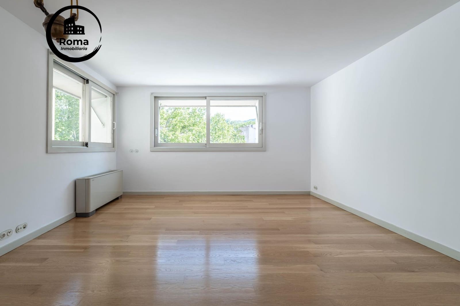 3 bedroom Flat for sale in Granada city - € 950,000 (Ref: 9808113)