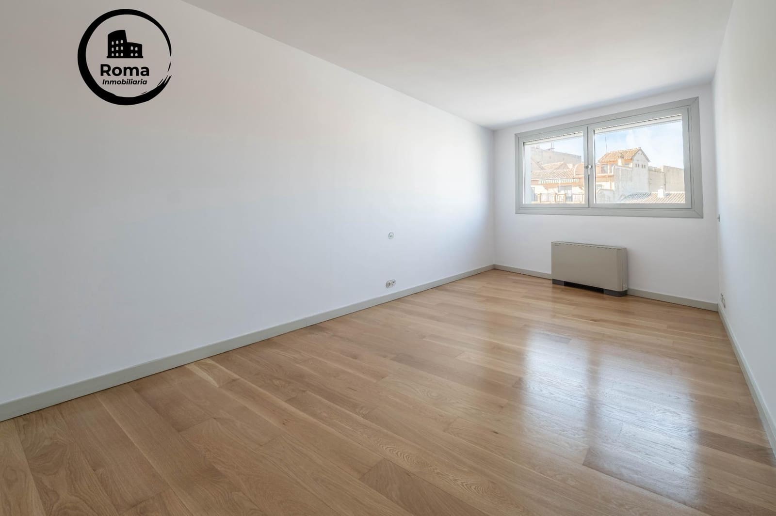 3 bedroom Flat for sale in Granada city - € 950,000 (Ref: 9808113)